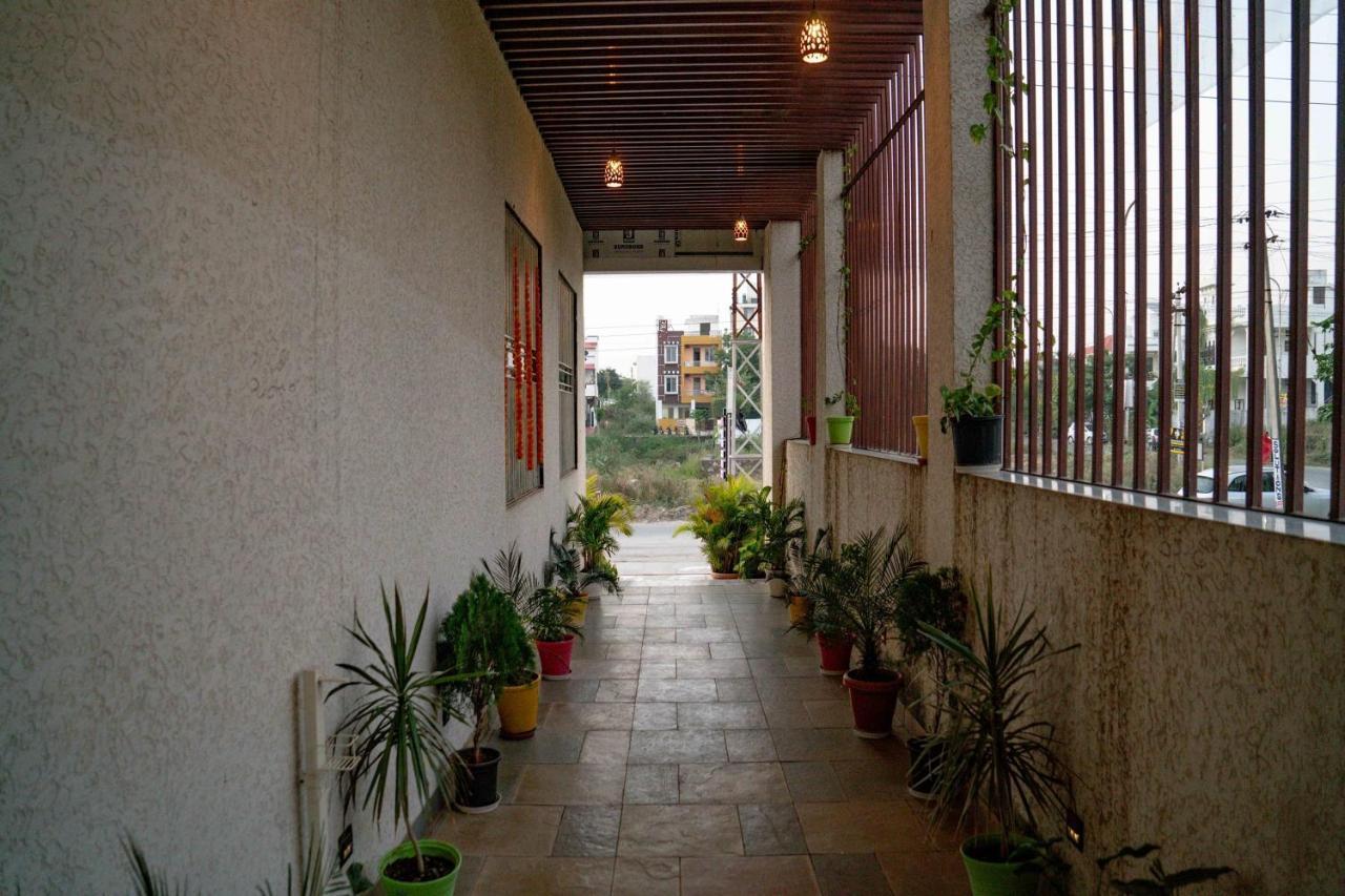 烏代浦 Pine Regency - Aravali'S Peak View酒店 外观 照片
